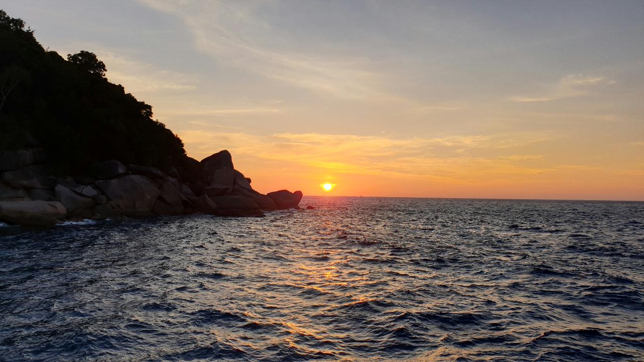 Similan Liveaboard #4.Turtle Rock