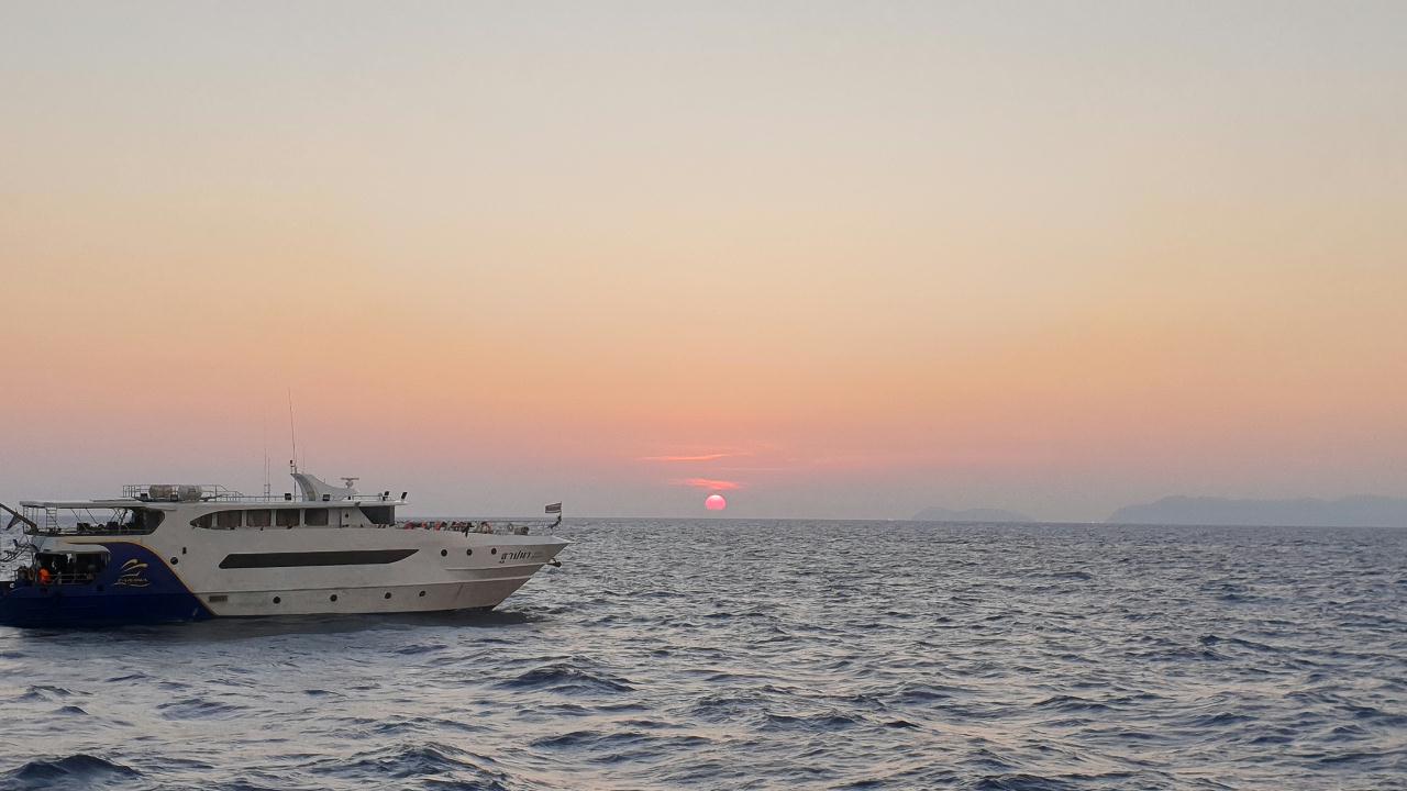 Similan Liveaboard #12.Richelieu Rock-3