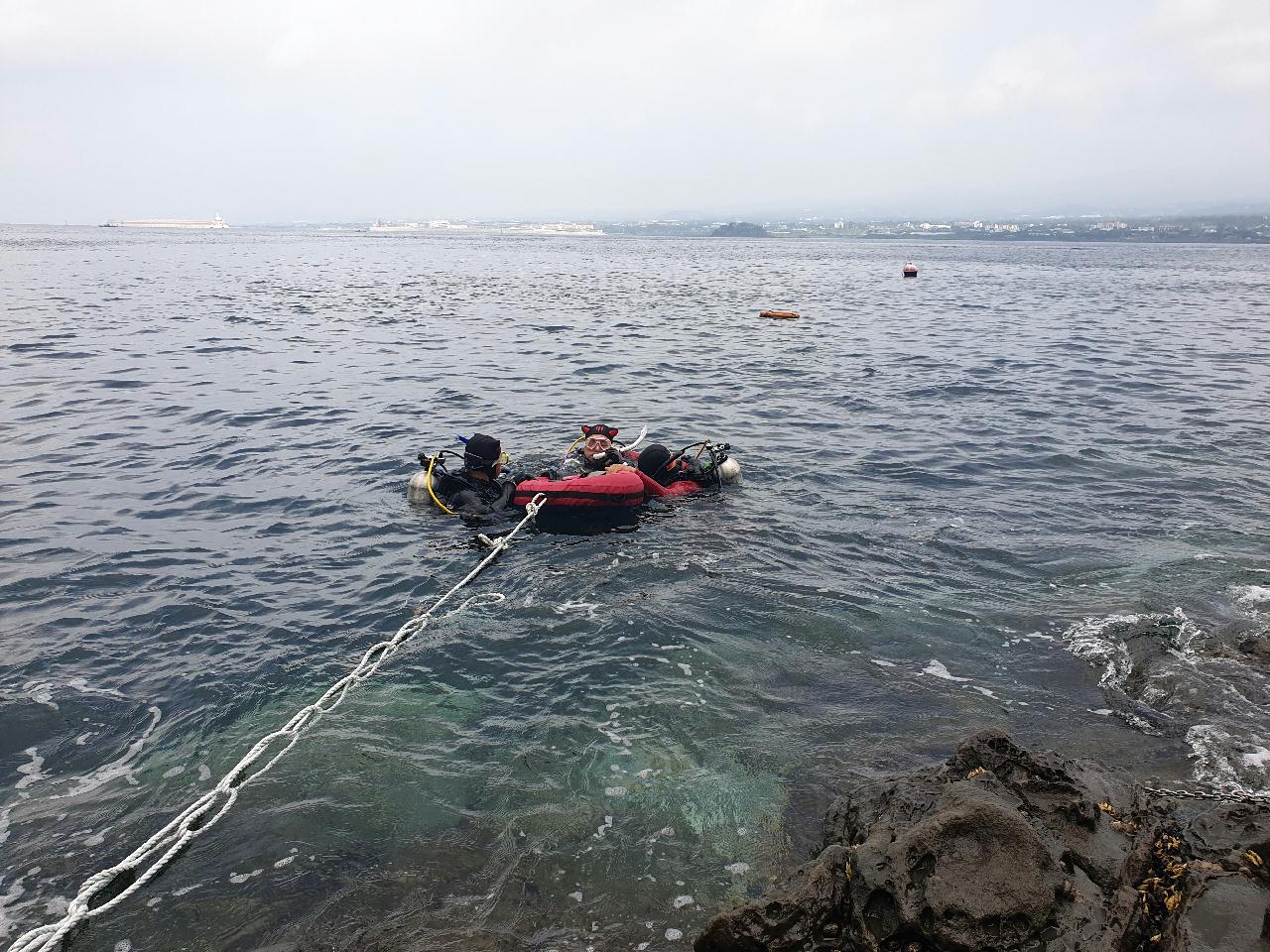 범섬 위령비를 찾아서