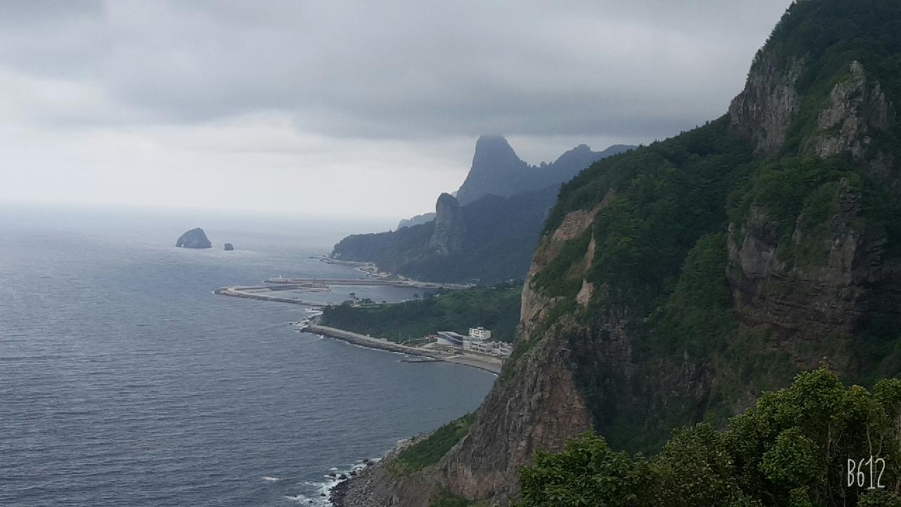 울릉도 북면 - 추산몽동해변 방파제