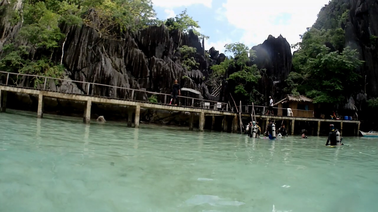 Palawan Coron W Dive Resort Barracuda Lake