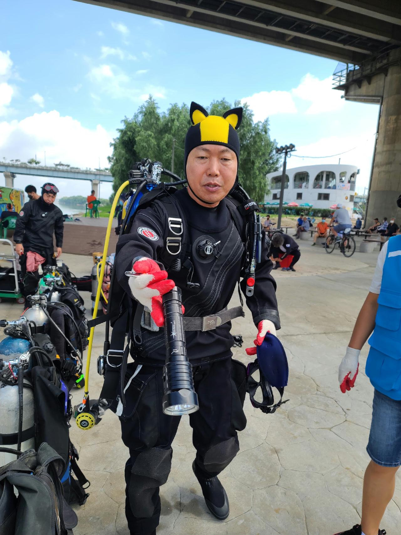 한강 봉사 정화활동