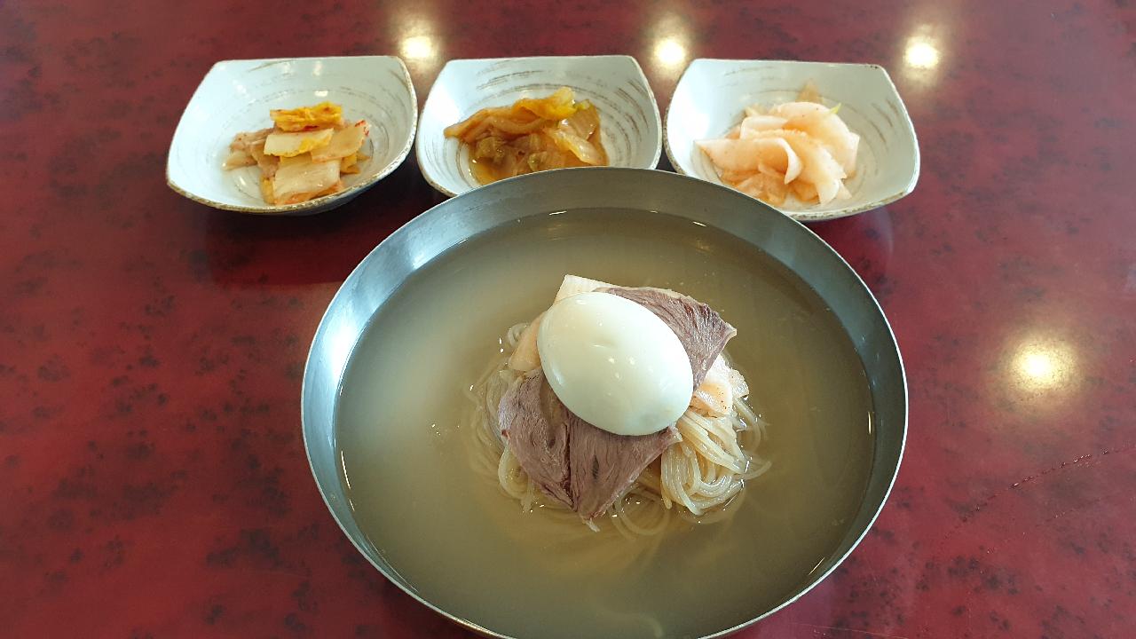 제주도 서귀포에서 즐기는 제대로 된 평양냉면 - 화순평양면옥