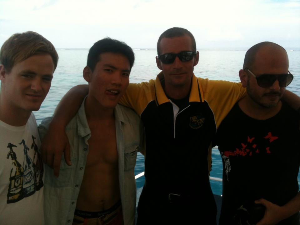 Fun Diving  - G.B.R in Cairns, Australia - Caves, Norman Reef