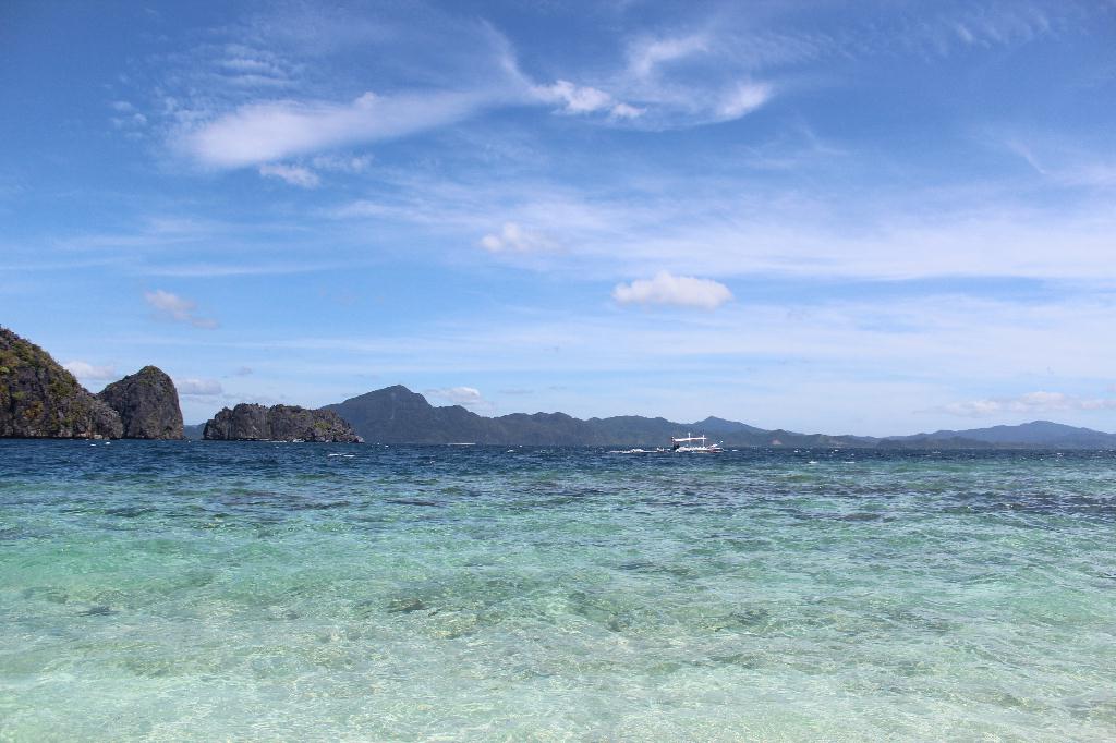 El Nido,PHILIPPINES - Twin Rocks