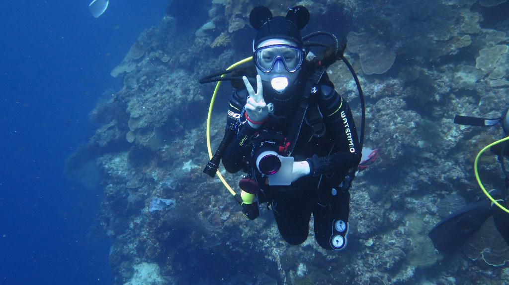보홀 오션홀릭 - Balicasag-Cathdral