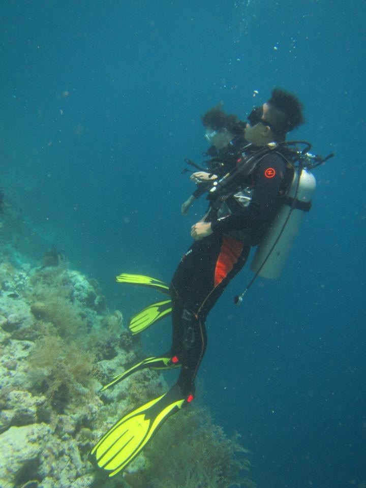 정밀부력 - Mactan, Philipines - BasCoral