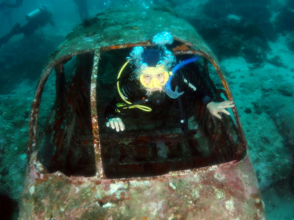 어드밴스드 교육 - 세부 막탄 - 텀블리 에어 플레인