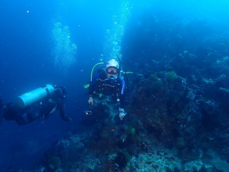 펀다이빙 - 필리핀 아닐라오 킹콩다이브리조트 - 세폭월