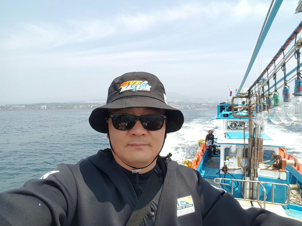 제주도 범섬 다이빙 - 제주도 - 범섬 본섬 동쪽
