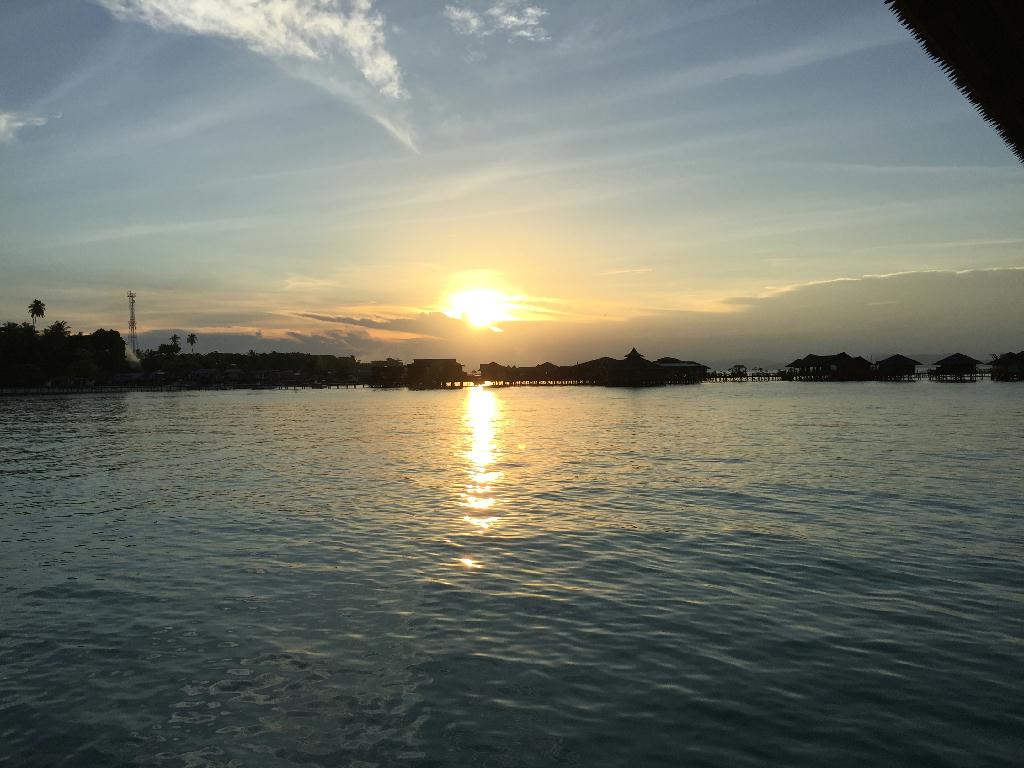 Fun diving - Sipadan Island - Coral garden