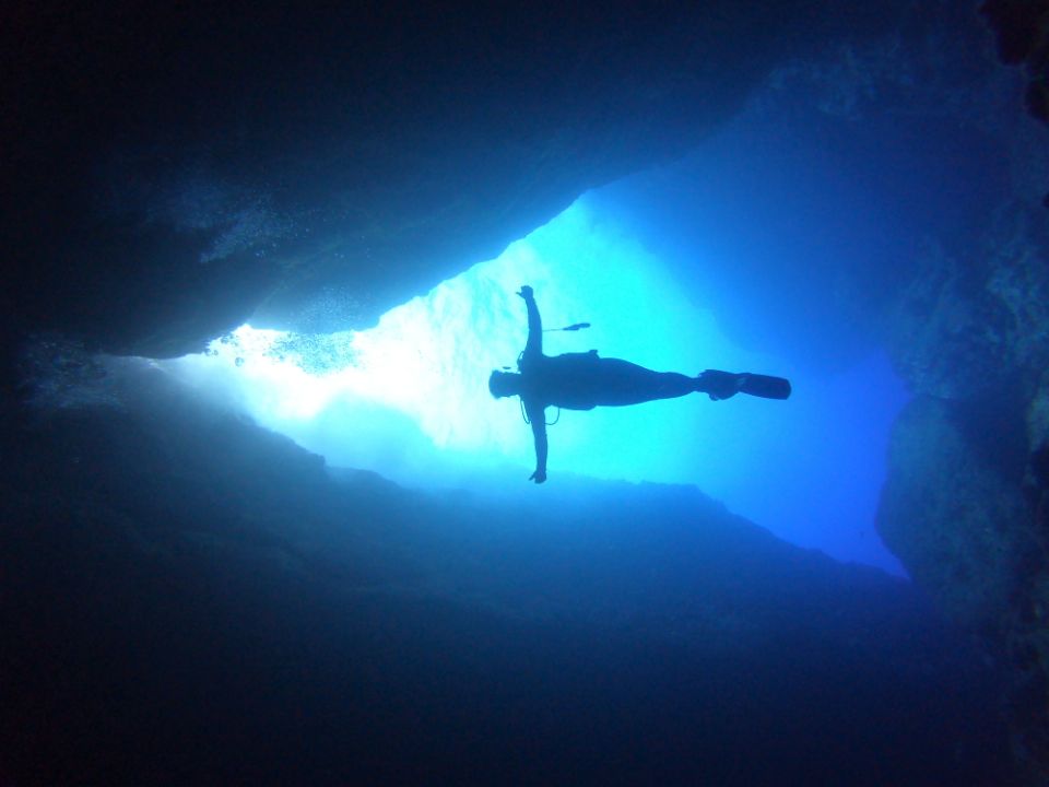 펀다이빙 - 사이판 - 그로토