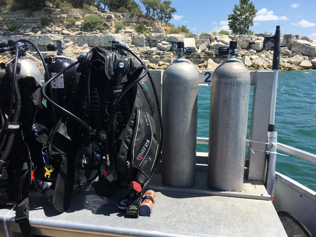 Recreational Dive - Lake Travis • Austin, TX - Starnes Island