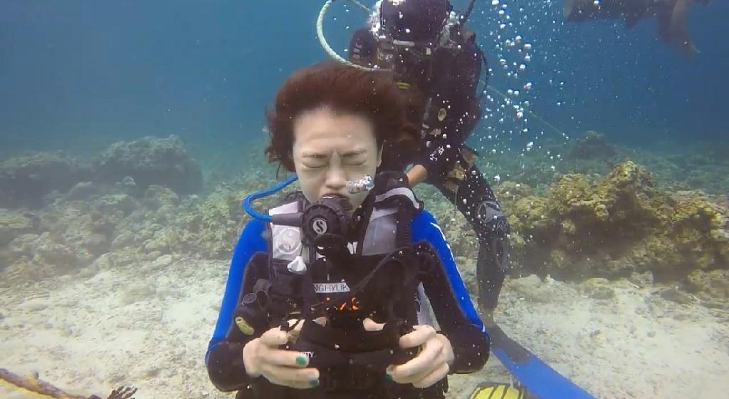 고글에서 물빼기 - Cebu,Philippines - Marine Station