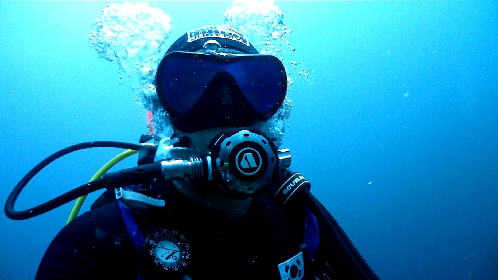아닐라오 체크다이빙 - Anilao Kingkong Dive Resort - Groto #1