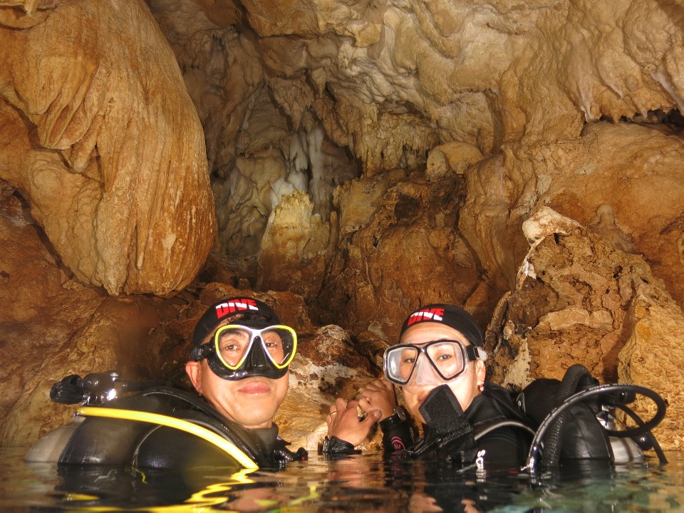 펀 다이빙 - 팔라우 /  버디 정강사님 - 케이블, 수중동굴속 에어포켓