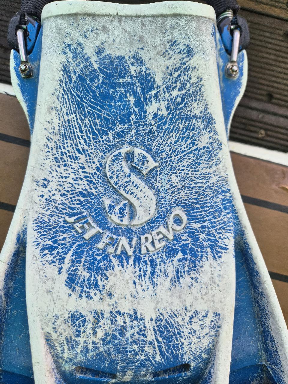 [구매] SCUBAPRO JET FIN REVO 블루 / Regular 25~27 한짝 또는 한쌍 구합니다