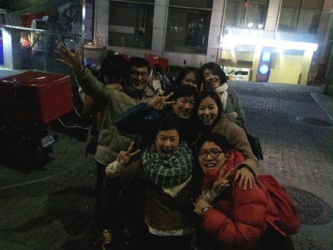 저녁 7시30분부터 아침 7시30분까지 달리고 달리고 