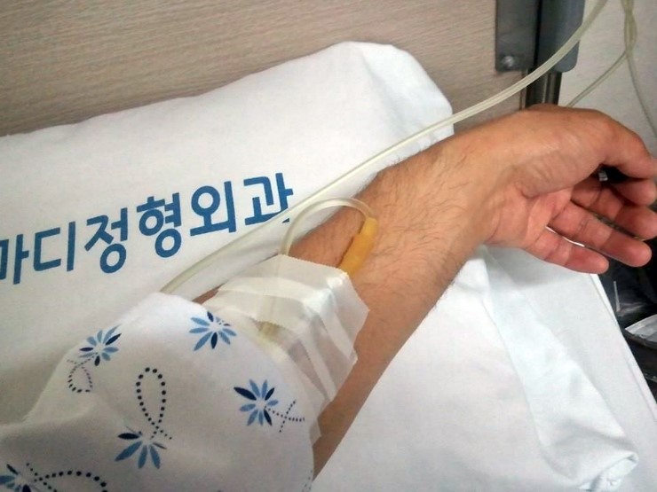 완화되던 통증이 어제 운동 후 다시 심하게 안 좋아져 