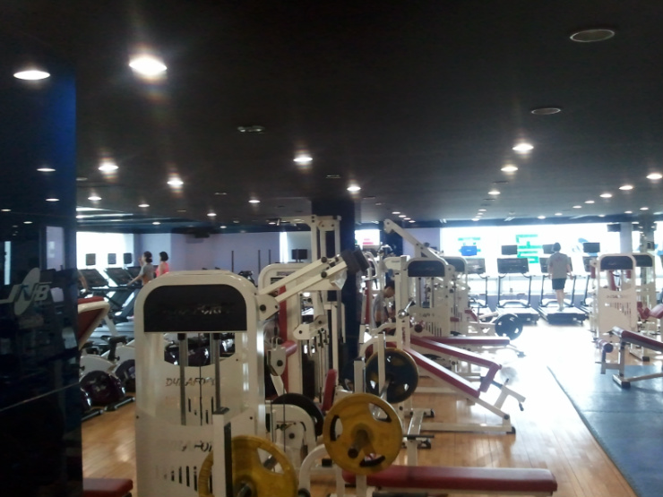 디스크 통증으로 근 6개월 고생하다가 이제 조금씩 호전