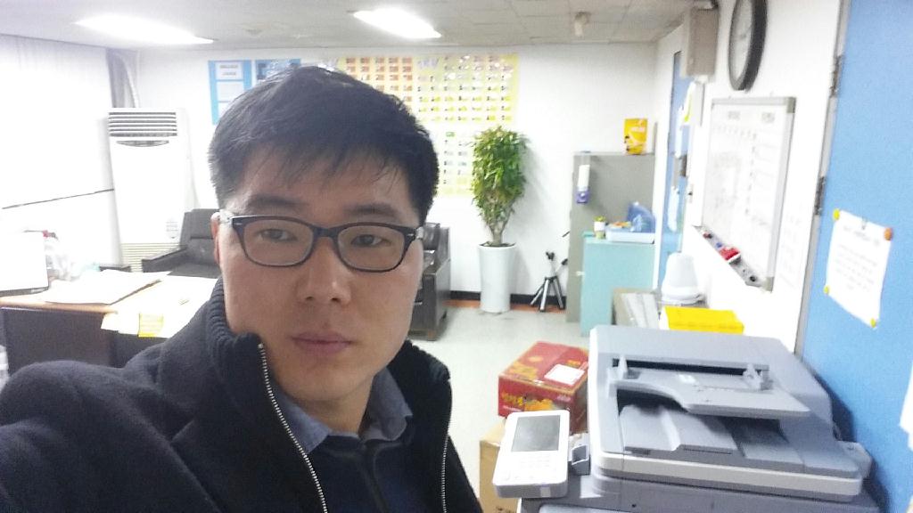 김동경