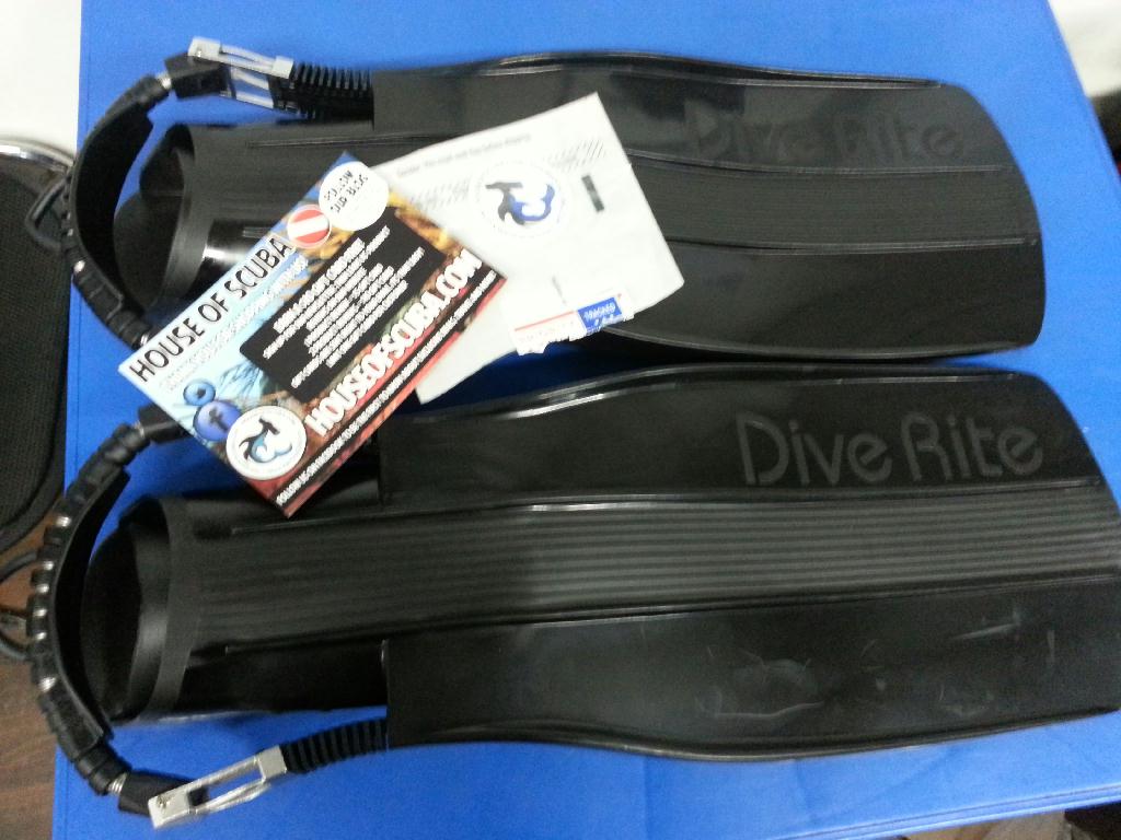 Dive Rite XT Fin...이리 저리 검색해보