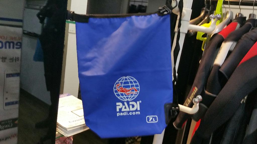 다이브맵에서는 다이빙 시즌을 맞이하여 샵에 보유한 스쿠